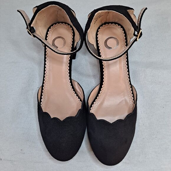 Journee Collection Women's 8.5 Edna Ankle Strap Black Scalloped Pumps Block Heel - Picture 5 of 8